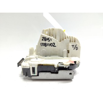 CERRADURA PUERTA TRASERA DERECHA P04589922AF 