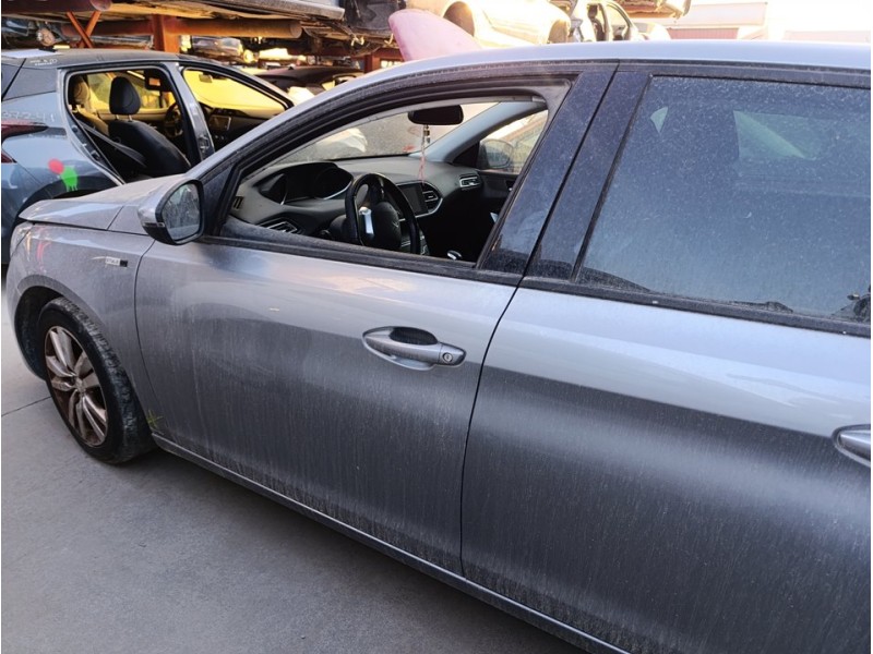 Recambio de puerta delantera izquierda para peugeot 308 style referencia OEM IAM 1610102080  