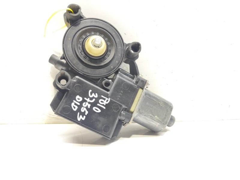 Recambio de motor elevalunas delantero derecho para volkswagen polo (6r1) advance referencia OEM IAM 6R0959802AD  