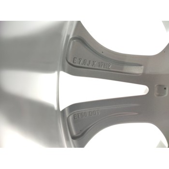 Recambio de llanta para ford focus st-line referencia OEM IAM NX7C1007E1A  