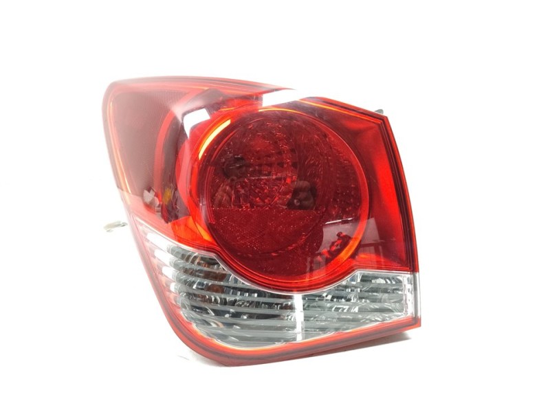 Recambio de piloto trasero izquierdo para chevrolet cruze lt referencia OEM IAM 95965223  