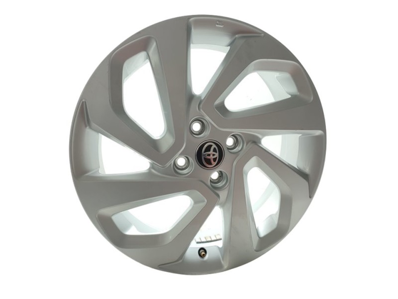 Recambio de llanta para toyota aygo x like referencia OEM IAM 426110H070  