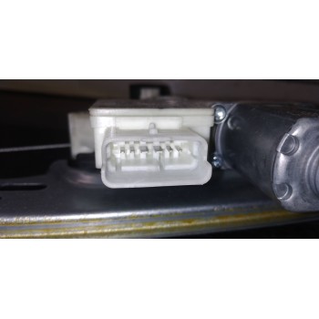 Recambio de elevalunas trasero derecho para nissan qashqai (j11) 360 referencia OEM IAM E06028101  