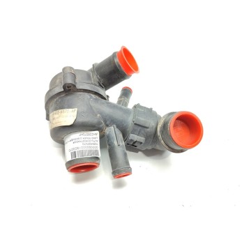 Recambio de termostato para land rover discovery 4 tdv6 s referencia OEM IAM AH228575AF  