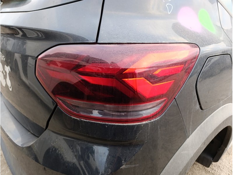 Recambio de piloto trasero derecho para dacia sandero iii stepway essential referencia OEM IAM 265501832R  