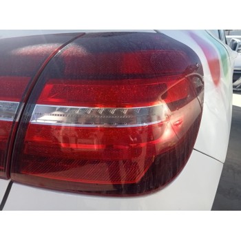 PILOTO TRASERO DERECHO A1569068400 