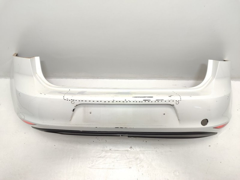 Recambio de paragolpes trasero para volkswagen golf vii lim. sport by r-line bluemotion referencia OEM IAM 5G6807417AP  