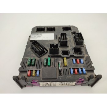 Recambio de caja reles / fusibles para peugeot 407 st confort referencia OEM IAM 9655708480  