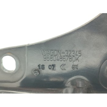 Recambio de soporte / guia puerta corredera para peugeot partner kombi access referencia OEM IAM 9680486780K  