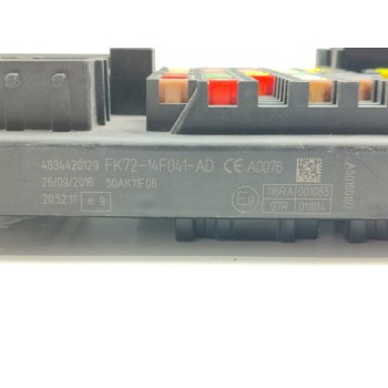 Recambio de caja reles / fusibles para land rover discovery sport se referencia OEM IAM FK7214F041AD  