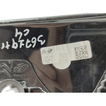 Recambio de piloto trasero derecho interior para citroën c4 berlina plus referencia OEM IAM 9835109680  