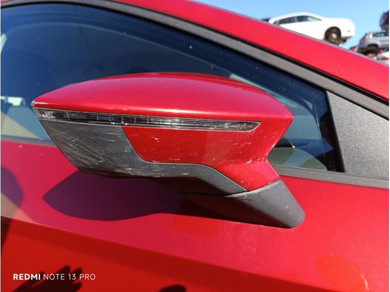 Recambio de retrovisor derecho para seat leon (5f1) style referencia OEM IAM 5F1857508N  