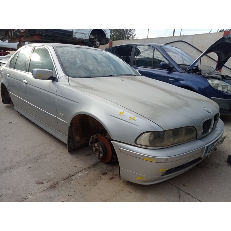 bmw serie 5 berlina (e39) del año 2002