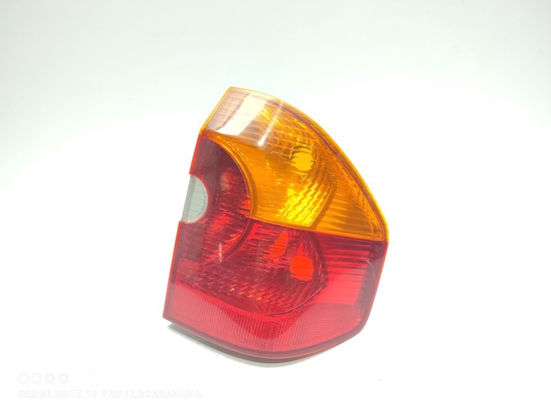 Recambio de piloto trasero derecho para bmw x3 (e83) 2.0d referencia OEM IAM 6990168  