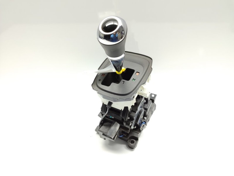 Recambio de palanca cambio para toyota aygo x-cite referencia OEM IAM 8945152021  