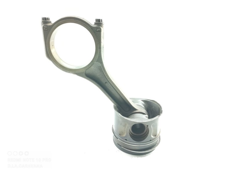 Recambio de biela para land rover discovery 4 tdv6 s referencia OEM IAM H268X  