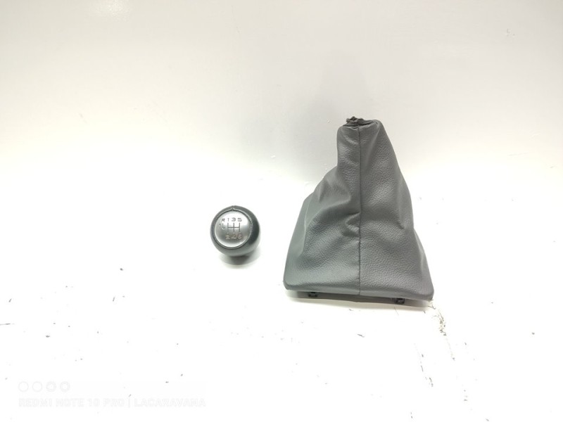 Recambio de pomo palanca cambio para peugeot 508 gt line referencia OEM IAM 2400LY  