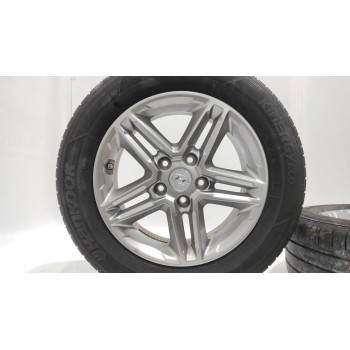 Recambio de juego llantas para hyundai kona essence 2wd referencia OEM IAM 52910J910  
