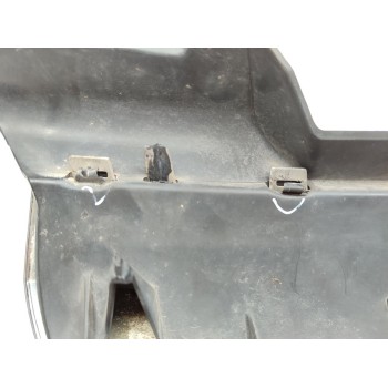 Recambio de rejilla delantera para opel zafira b cosmo referencia OEM IAM 13136136 M 