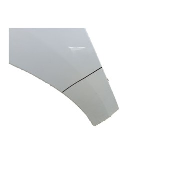 Recambio de aleta delantera izquierda para ford transit courier trend referencia OEM IAM PET76A16016AF  