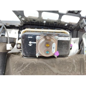 Recambio de salpicadero para hyundai genesis basis referencia OEM IAM 84530B1000  