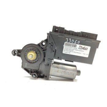MOTOR ELEVALUNAS TRASERO DERECHO 0130821766 