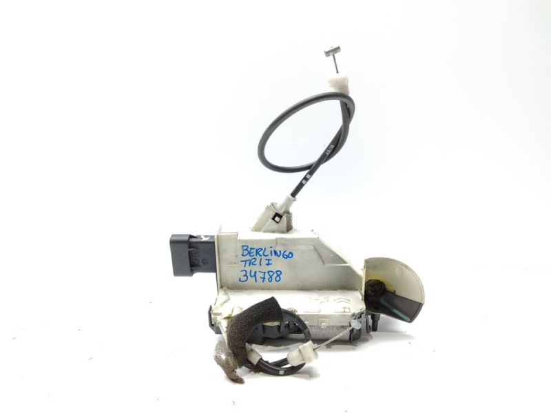 Recambio de cerradura puerta trasera izquierda para citroën berlingo station wagon sx multispace referencia OEM IAM 828418  