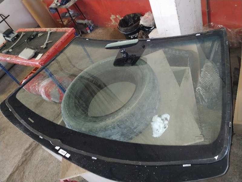 Recambio de luna delantera para hyundai i30 fastback tecno referencia OEM IAM 86110G4910  