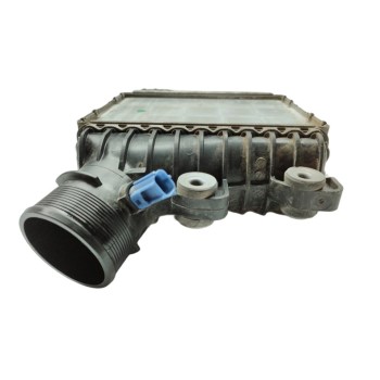 Recambio de intercooler para land rover evoque se referencia OEM IAM GJ329L440AD  