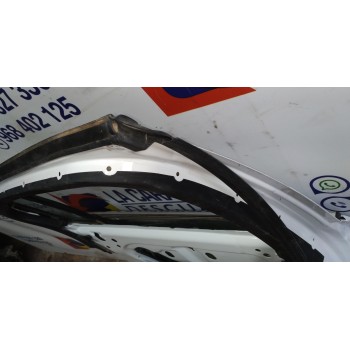 Recambio de puerta trasera izquierda para chevrolet cruze lt referencia OEM IAM   