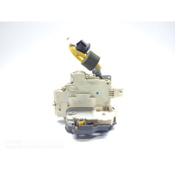 CERRADURA PUERTA TRASERA DERECHA 4F0839016 