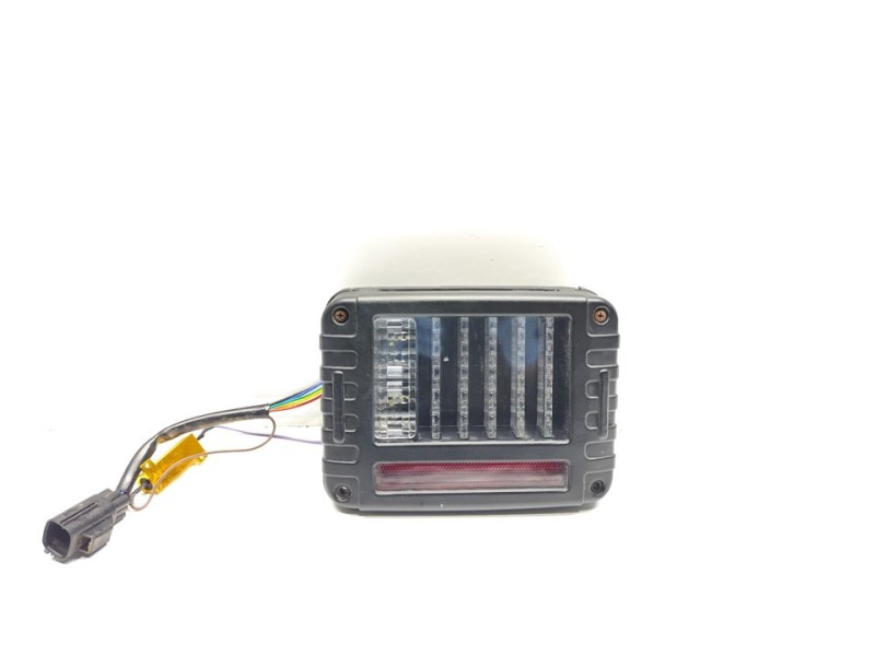 Recambio de piloto trasero izquierdo para jeep wrangler / wrangler unlimited sahara referencia OEM IAM 55078147AG  