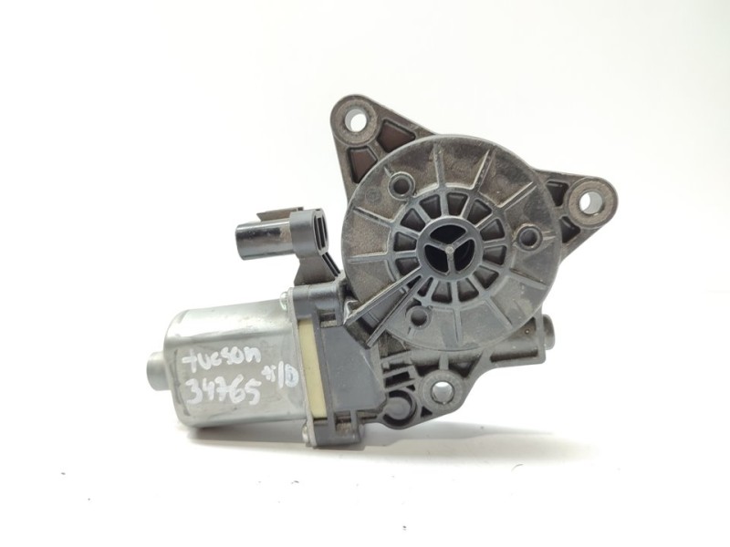 Recambio de motor elevalunas trasero derecho para hyundai tucson style 4wd referencia OEM IAM 83460D7000  