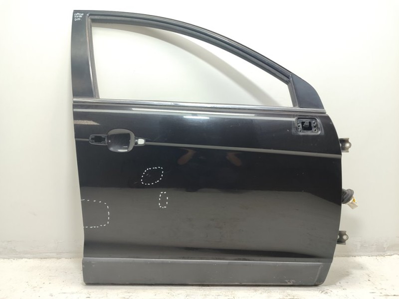 Recambio de puerta delantera derecha para chevrolet captiva 2.0 vcdi lt referencia OEM IAM 42352070  