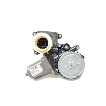 Recambio de motor elevalunas trasero derecho para toyota auris hybrid active referencia OEM IAM 8570202020  