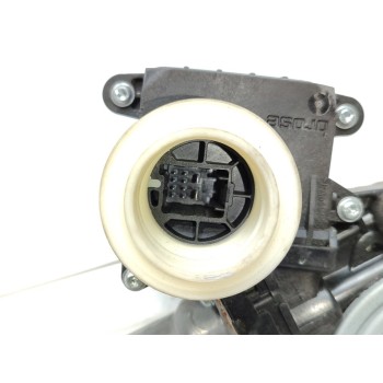 Recambio de motor elevalunas trasero derecho para toyota auris hybrid active referencia OEM IAM 8570202020  