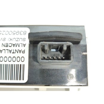 Recambio de pantalla multifuncion para suzuki swace 1.8 hybrid gle referencia OEM IAM 8395002520A  