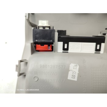 Recambio de luz interior para citroën c4 cactus feel referencia OEM IAM 9801287577  