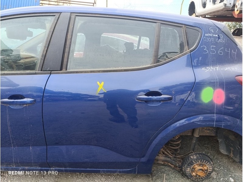 Recambio de puerta trasera izquierda para dacia sandero iii expression referencia OEM IAM 821016131R  