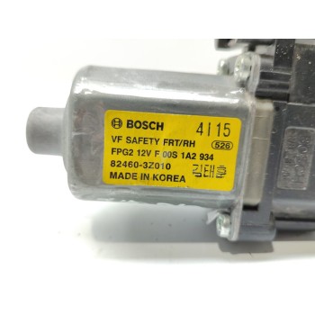 Recambio de motor elevalunas delantero derecho para hyundai i40 gls bluedrive / bluedrive referencia OEM IAM 824603Z010  