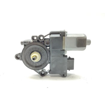 Recambio de motor elevalunas delantero izquierdo para hyundai i40 gls bluedrive / bluedrive referencia OEM IAM 824503Z010  