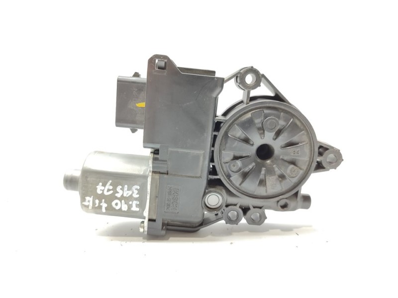 Recambio de motor elevalunas trasero izquierdo para hyundai i40 gls bluedrive / bluedrive referencia OEM IAM 824503Z010  