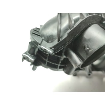 Recambio de colector admision para jaguar xe pure referencia OEM IAM G4D39424AC  