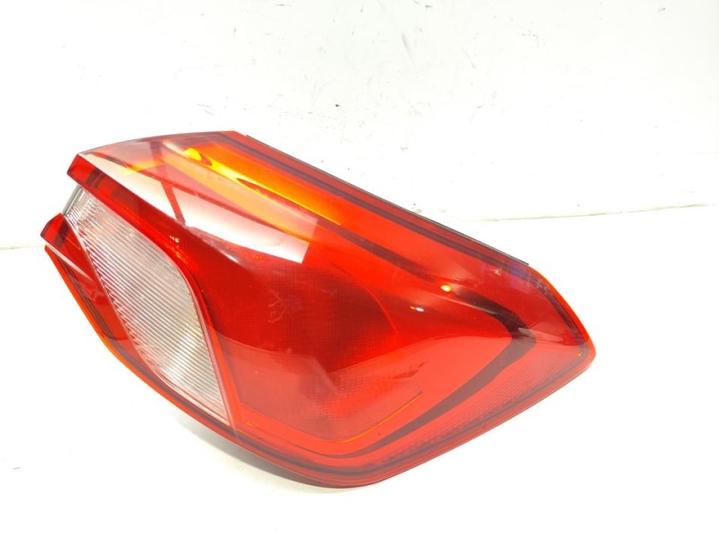 Recambio de piloto trasero derecho para ford focus titanium referencia OEM IAM JX7B13404CD  