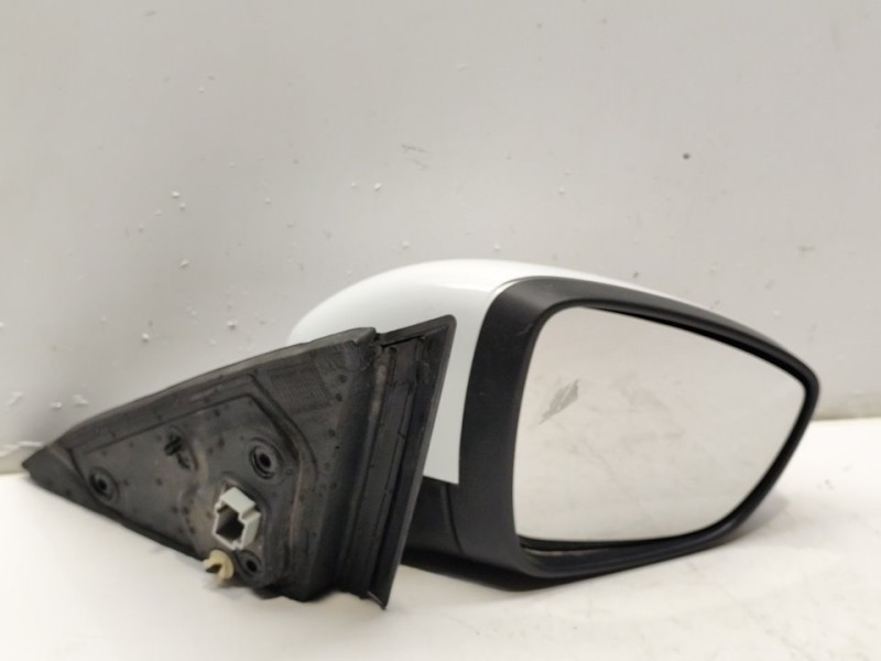Recambio de retrovisor derecho para ford focus titanium referencia OEM IAM JX7B17E714AD  