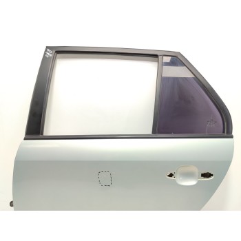 Recambio de puerta trasera izquierda para kia carens (un) concept referencia OEM IAM 770031D010  