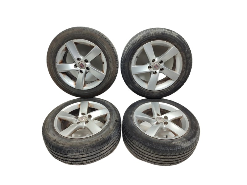 Recambio de juego llantas para volkswagen passat lim. (362) advance bluemotion referencia OEM IAM 3AA601025A  