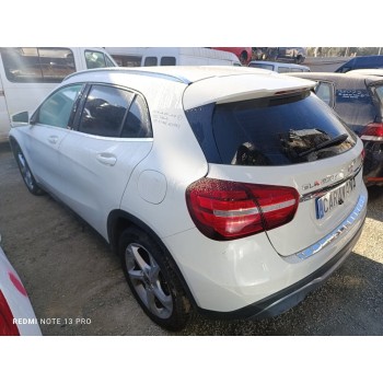 PARAGOLPES TRASERO A1568802540 