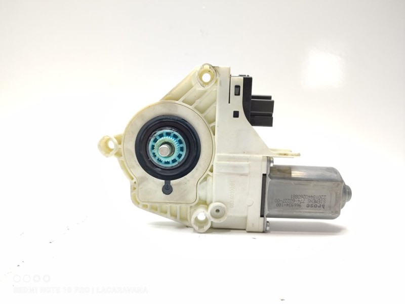 Recambio de motor elevalunas delantero derecho para audi a4 ber. (b8) básico referencia OEM IAM 8K0959802  