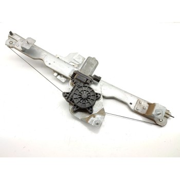 Recambio de elevalunas delantero derecho para dacia duster ambiance 4x4 referencia OEM IAM 807206838R  